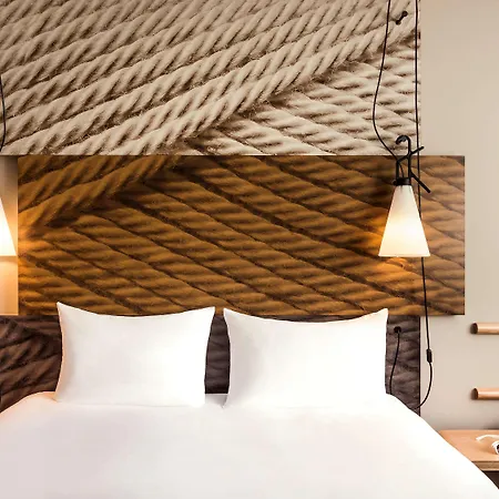 Hotel ibis Saint Quentin en Yvelines - Vélodrome à Montigny-le-Bretonneux Extérieur photo