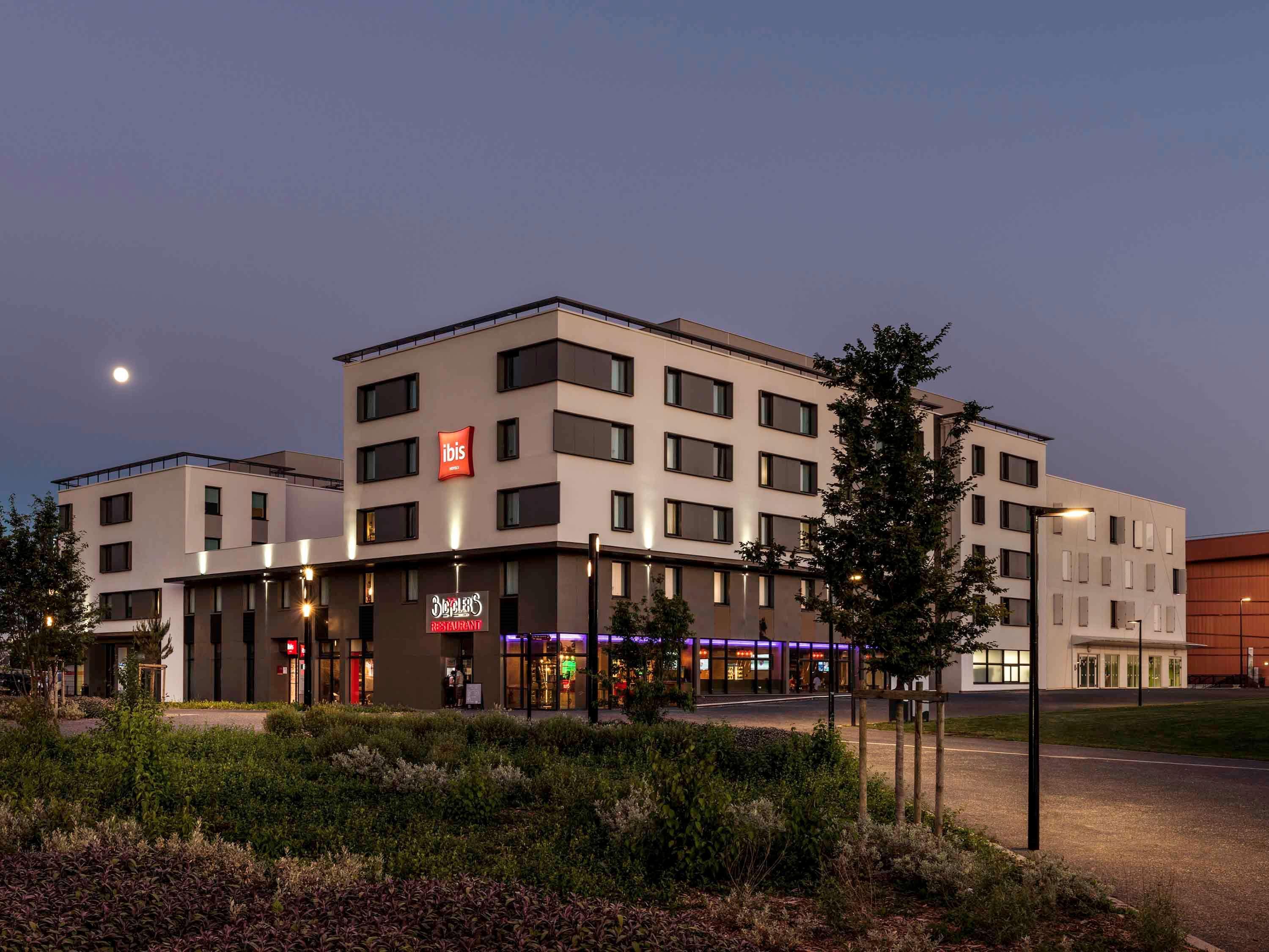 Ibis Saint Quentin En Yvelines - Velodrome Hotel Montigny-le-Bretonneux
