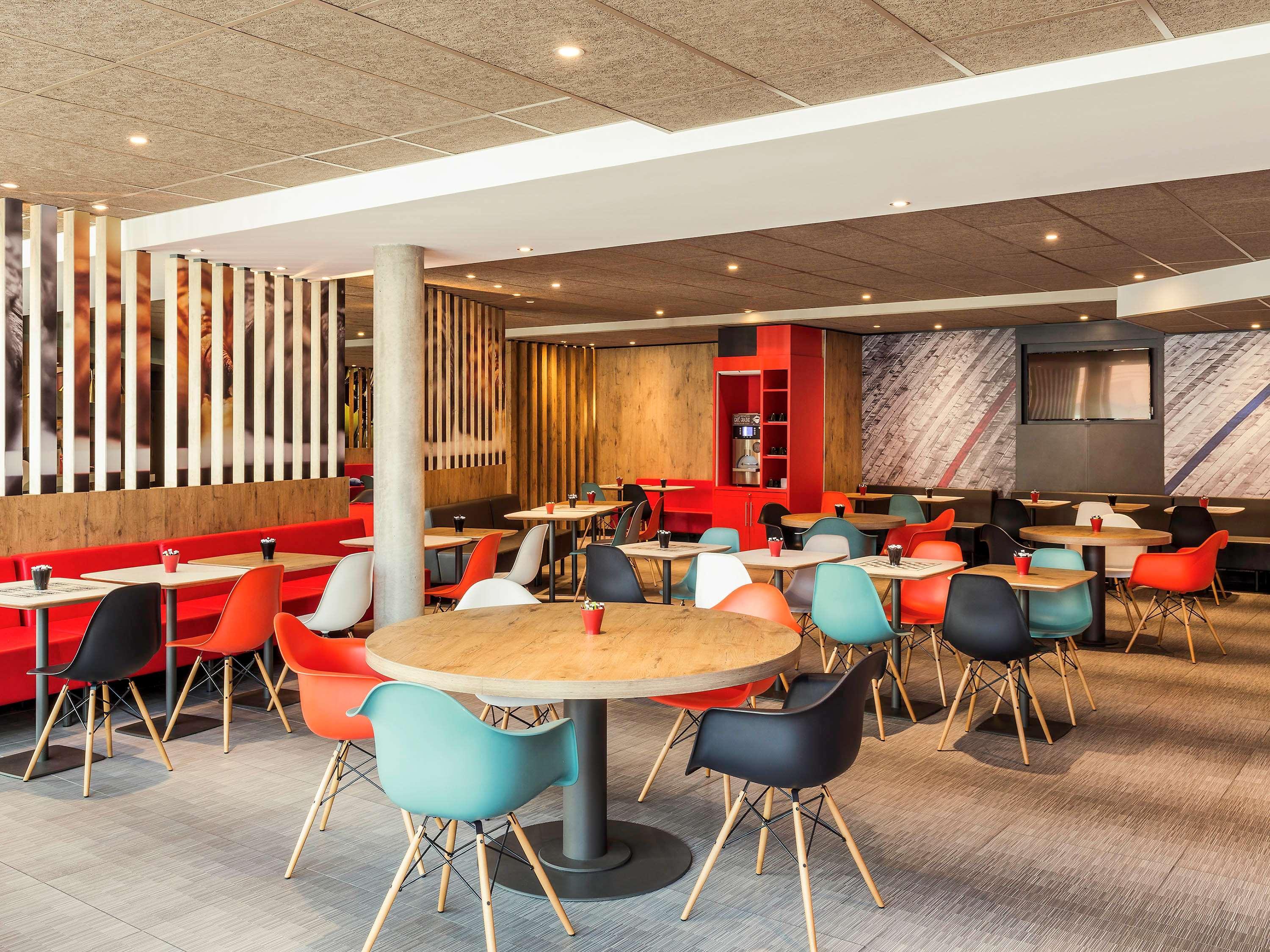 Hotel Ibis Saint Quentin En Yvelines - Velodrome Montigny-le-Bretonneux