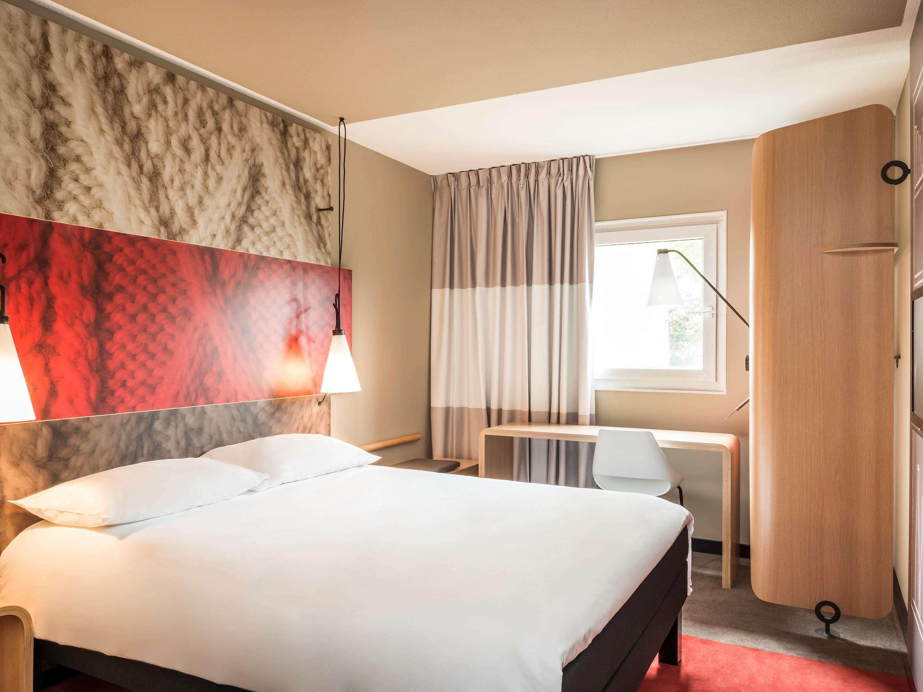 Ibis Saint Quentin En Yvelines - Velodrome 3* Montigny-le-Bretonneux