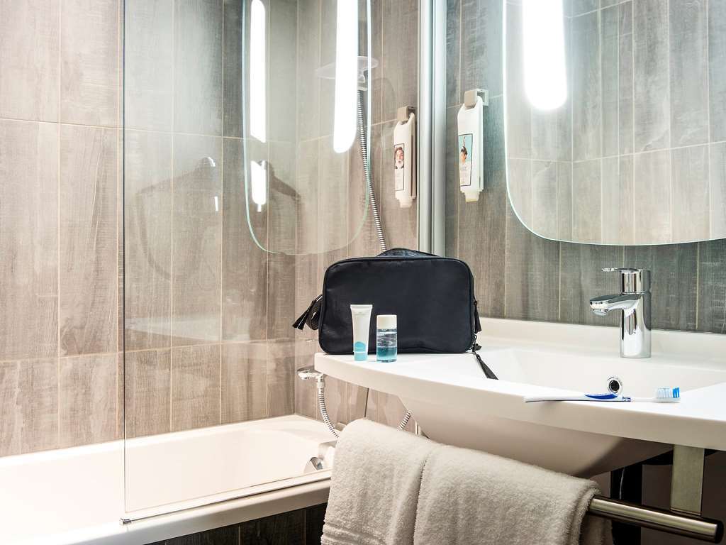 Ibis Saint Quentin En Yvelines - Velodrome 3* Montigny-le-Bretonneux