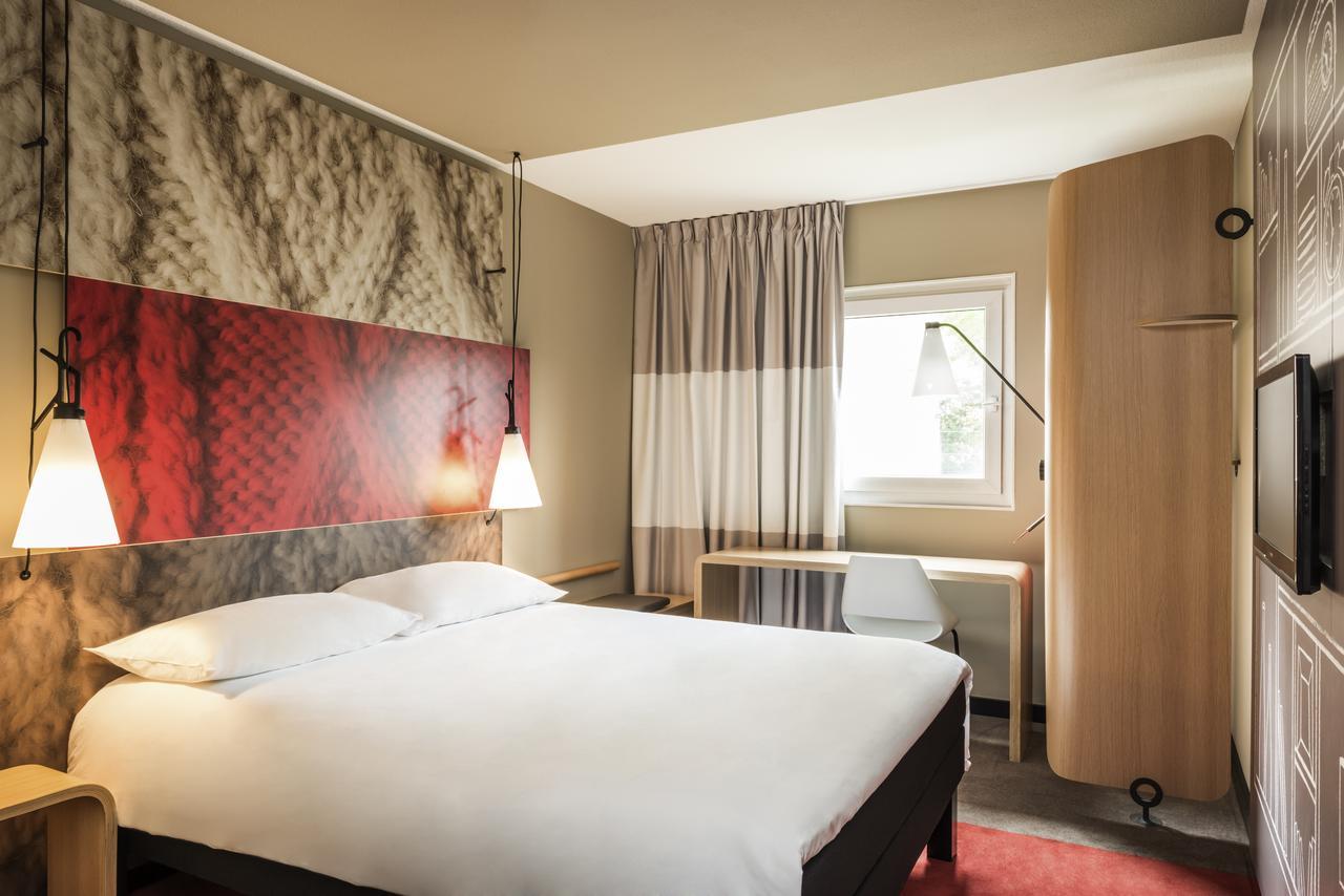 Ibis Saint Quentin En Yvelines - Velodrome