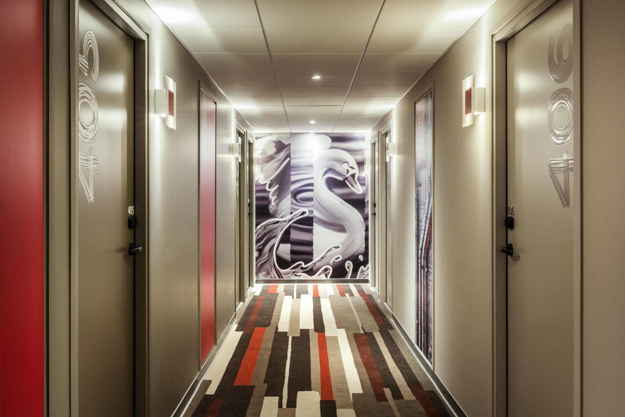 Ibis Saint Quentin En Yvelines - Velodrome
